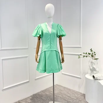 Новейшие 2023 Весенне-летние Высококачественные однотонные зеленые платья с V-образным вырезом и коротким рукавом-фонариком, милые мини-платья для женщин